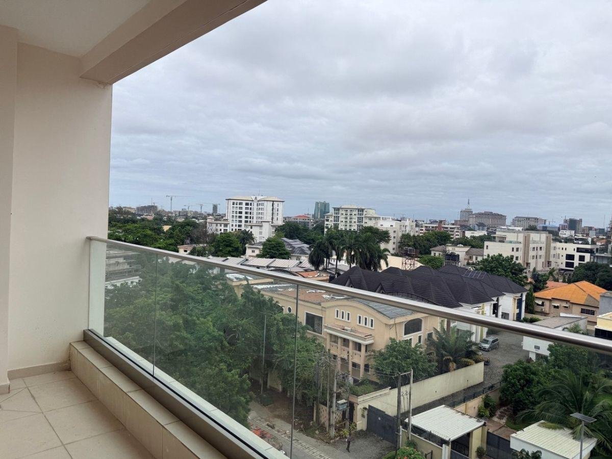 7-floor luxury residential building for sale off Bourdillon Road, Old Ikoyi, Lagos